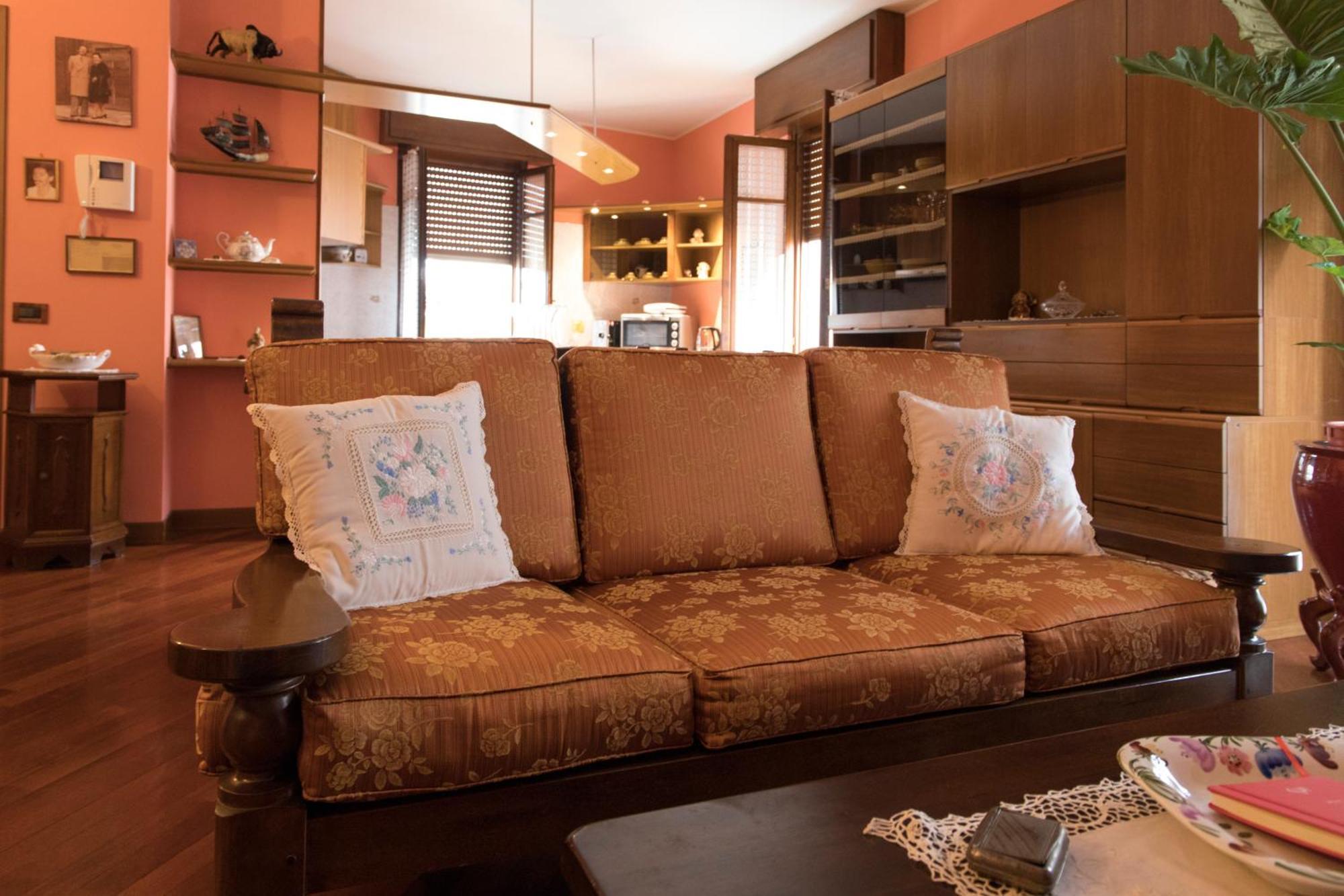 Appartement A Casa Di Anna, Elegant Flat In Crémone Extérieur photo